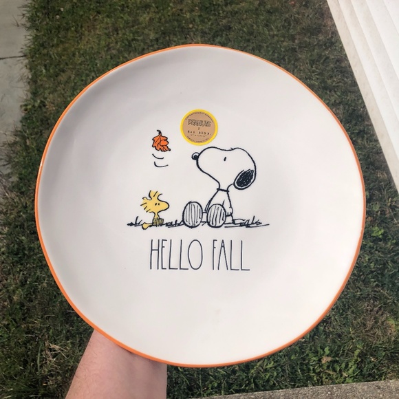 NWT Rae Dunn Peanuts Snoopy & Woodstock Thanksgiving "Hello Fall" Plate 11" - Picture 1 of 2
